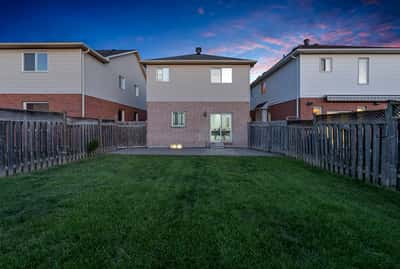 183 Featherstone Rd, Milton, ON