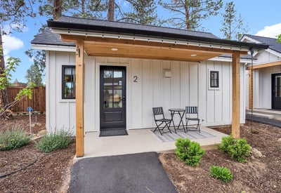 560 E Main Avenue, Sisters, OR