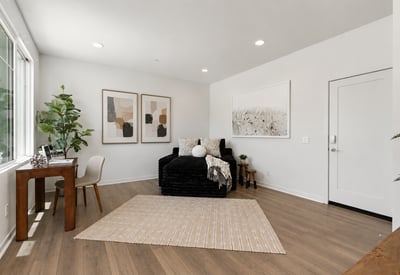 250 Novel, Irvine, CA