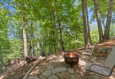 3546 Lake Breeze Lane, Gainesville, GA