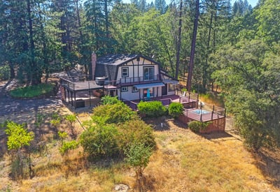 370 Bon Vue Dr, Applegate, CA