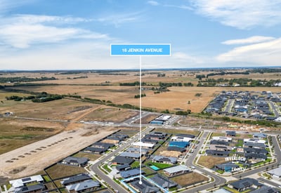Spacious lot in a developing neighborhood, perfect for building your dream home or investment project.