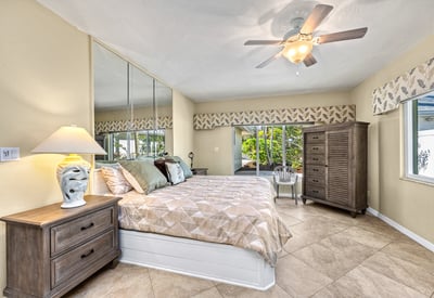 1320 Moonmist Dr Unit B11, Sarasota, FL