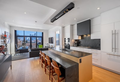 1 Strathgowan Ave suite 710, Toronto, ON