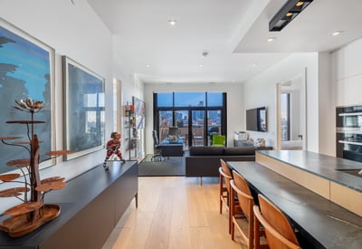 1 Strathgowan Ave suite 710, Toronto, ON