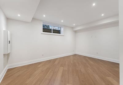 52 Child Dr, Aurora, ON
