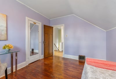 54 Wellington St, Lindsay, ON