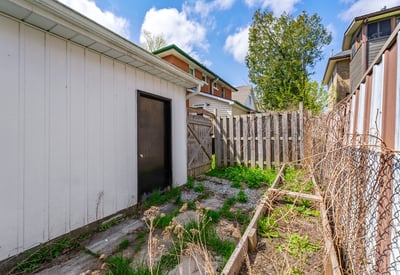 54 Wellington St, Lindsay, ON