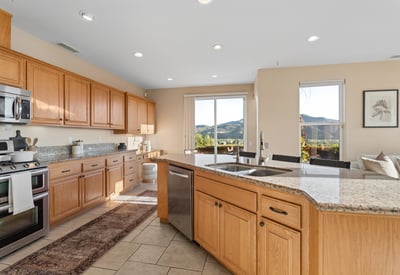 421 Via Corona, Buelton, CA