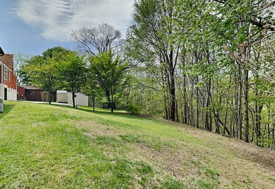969 Beverly Avenue, Ambridge, PA