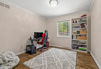 609 Lincoln Road, Bradford Woods, PA
