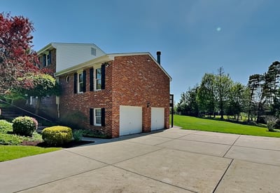 4216 Clendenning Road, Gibsonia, PA