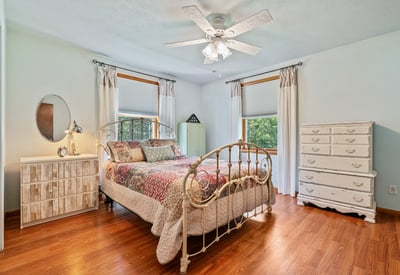 160 Cain Road, Clinton, PA