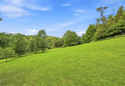 650 Phillis Road, Burgettstown, PA