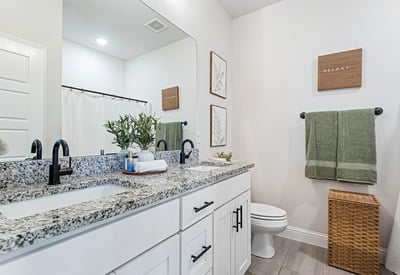 2823 N Whistle Post Dr, Fayetteville, AR