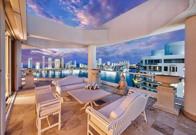 7000 Island Blvd PH-02, Aventura, FL