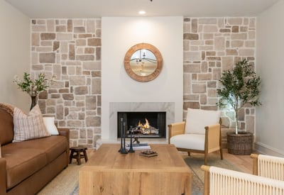 9460 Mistwater Close, Roswell, GA
