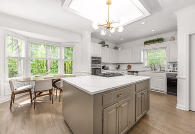 1800 Chestnut Lane, Matthews, NC