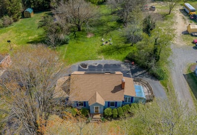 2667 White Chapel Road, Lively, VA