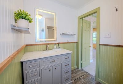 2667 White Chapel Road, Lively, VA