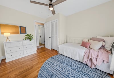 42 Venable Dr, Kilmarnock, VA