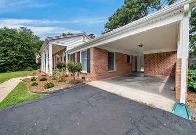 42 Venable Dr, Kilmarnock, VA
