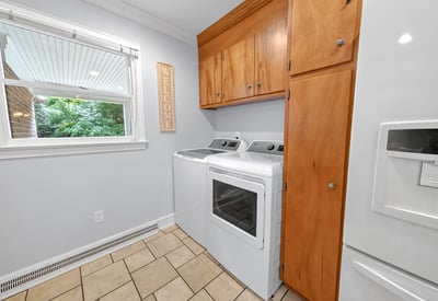 42 Venable Dr, Kilmarnock, VA