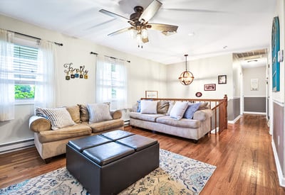 Bright and inviting living room.