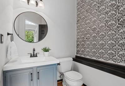 6033 Hydrangea Dr, Alexandria, VA