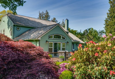 9025 NW Ash St., Portland, OR