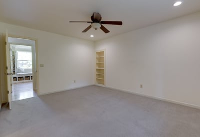 9025 NW Ash St., Portland, OR
