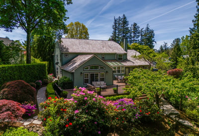 9025 NW Ash St., Portland, OR