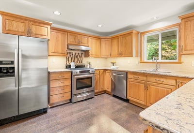 6238 SW McEwan Rd, Lake Oswego, OR