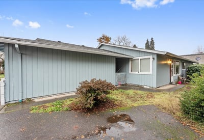 220/222 SE 3rd Ave, Canby, OR
