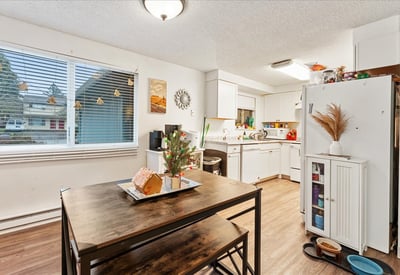 220/222 SE 3rd Ave, Canby, OR