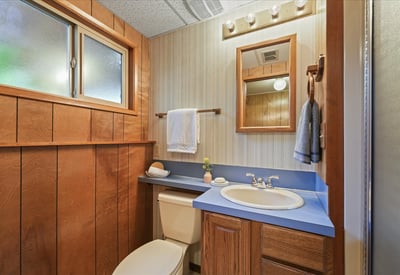 14650 NE Russell Court, Portland, OR