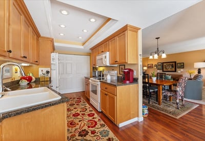 15930 SW Greens Way, Portland, OR
