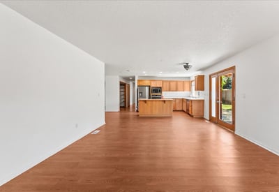 12402 Cominger Dr, Oregon City, OR
