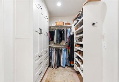 Primary Ensuite Walk-In Closet