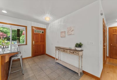 9150 SW Salmon St, Portland, OR