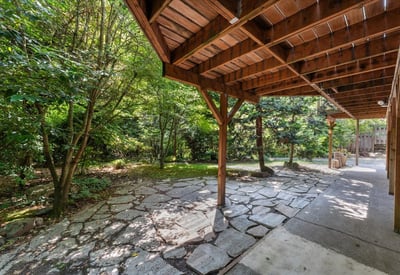 9150 SW Salmon St, Portland, OR