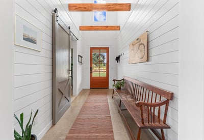 13950 S John Wayne Lane, Mulino, OR