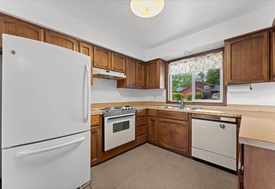 1812 SE 18th Pl, Troutdale, OR