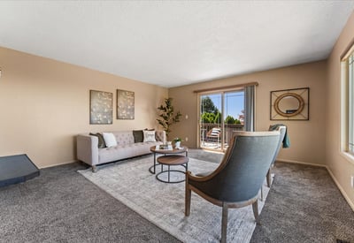 10100 SE Walnut Drive, Happy Valley, OR