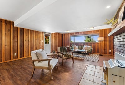 10100 SE Walnut Drive, Happy Valley, OR