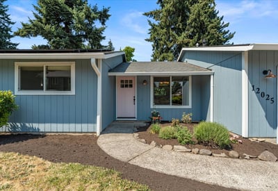 12025 SW Springwood Dr, Tigard, OR
