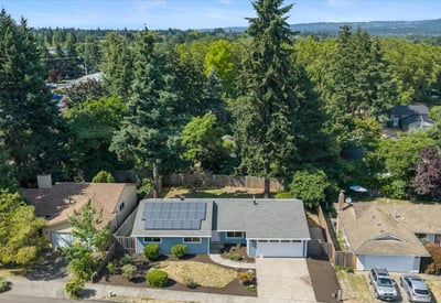 12025 SW Springwood Dr, Tigard, OR