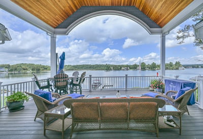 15 Bates Grove Rd, Webster, MA