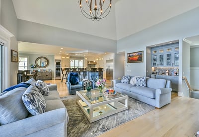 15 Bates Grove Rd, Webster, MA