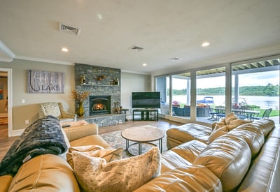 15 Bates Grove Rd, Webster, MA